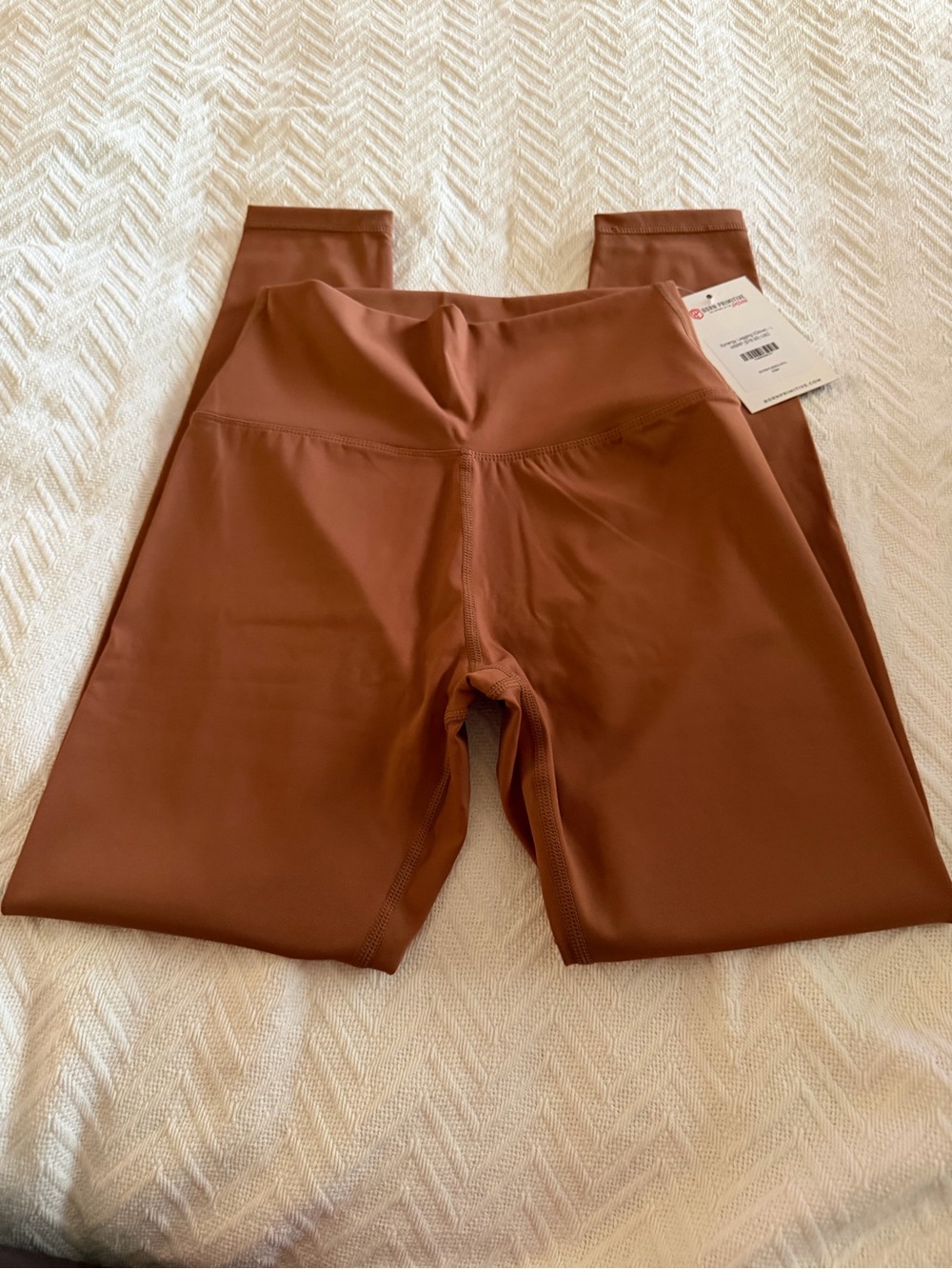 Born Primitive Synergy Legging in Clove Brown - Picture 4 of 4